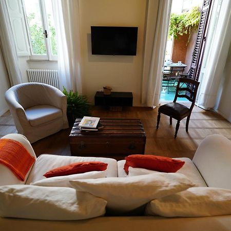 Rome Center, Luxury & History In Via Monserrato Luaran gambar