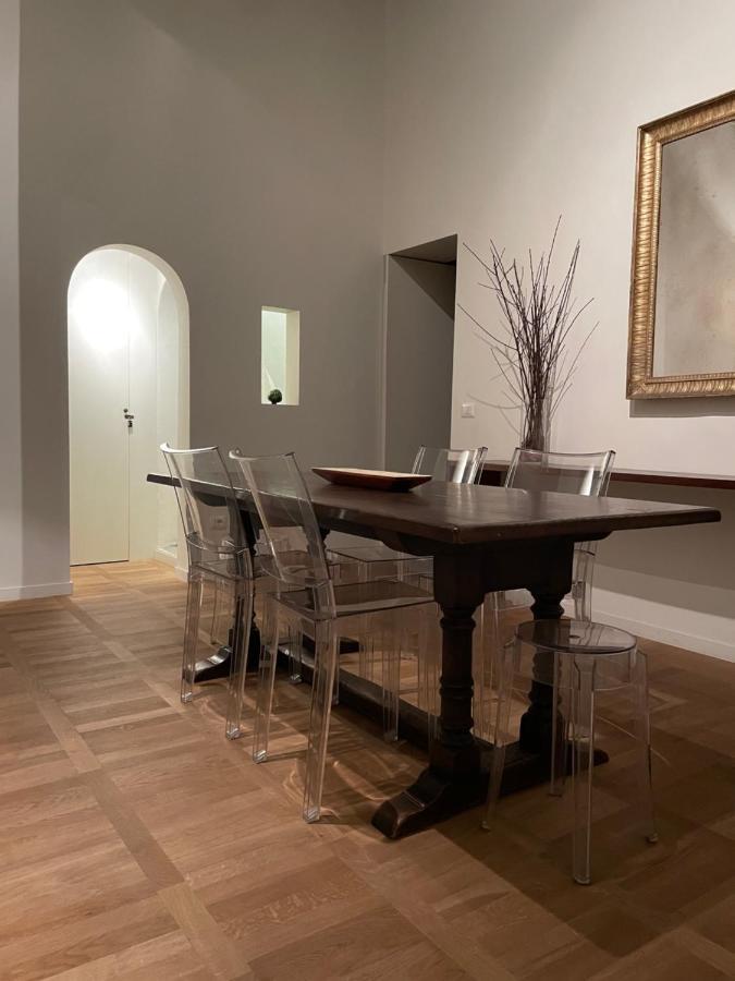 Rome Center, Luxury & History In Via Monserrato Luaran gambar