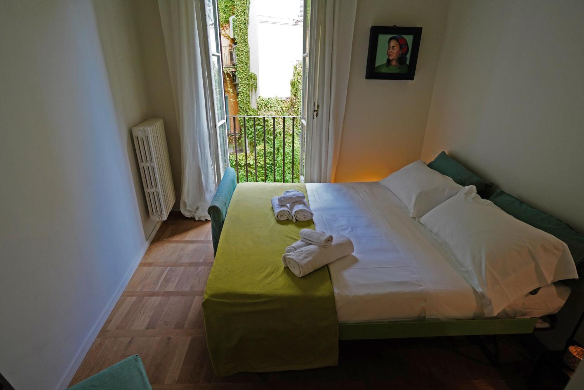 Rome Center, Luxury & History In Via Monserrato Luaran gambar